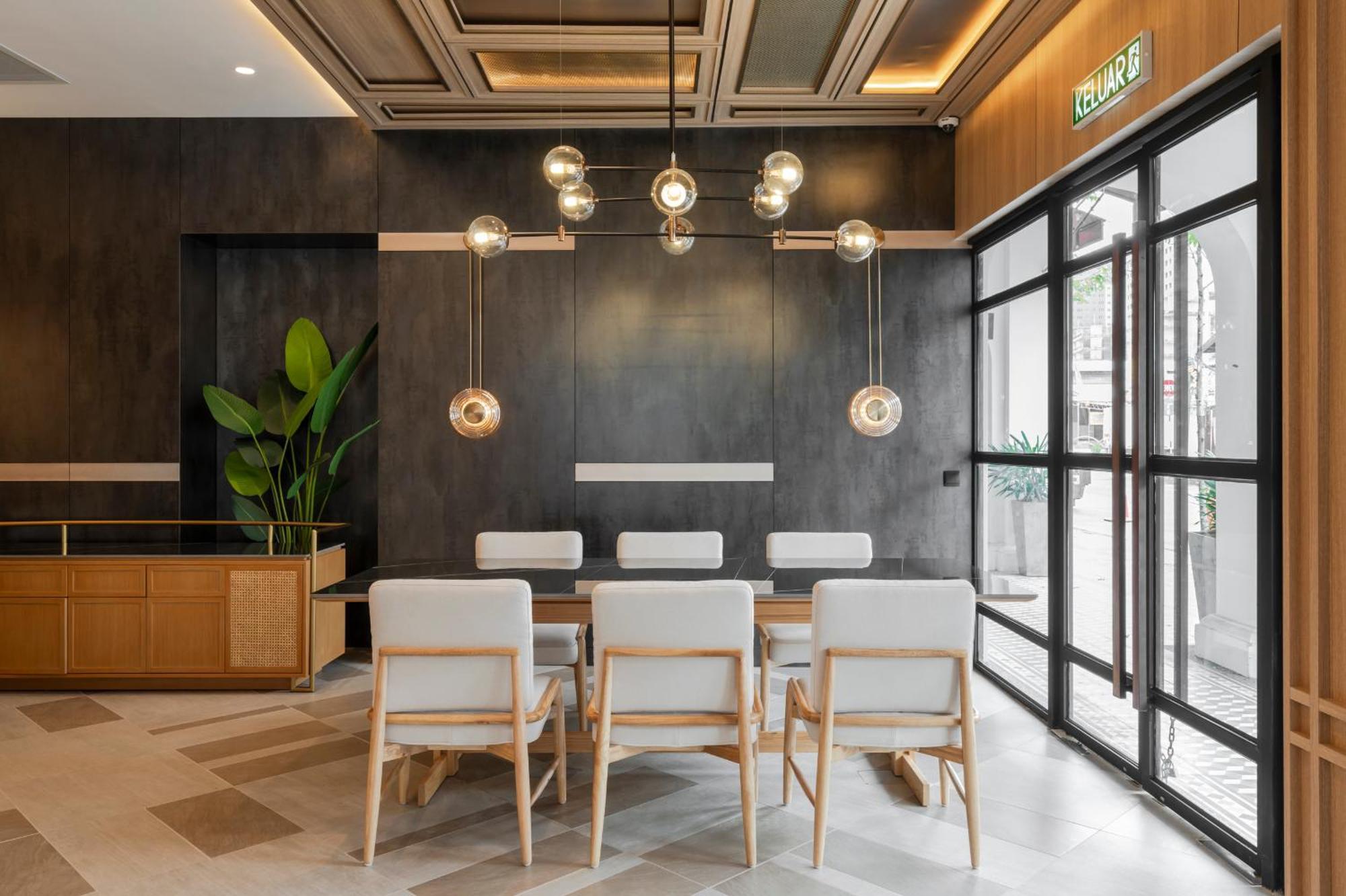 Готель Citadines Connect Cecil Georgetown Penang Екстер'єр фото